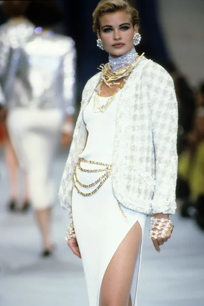 Look 107